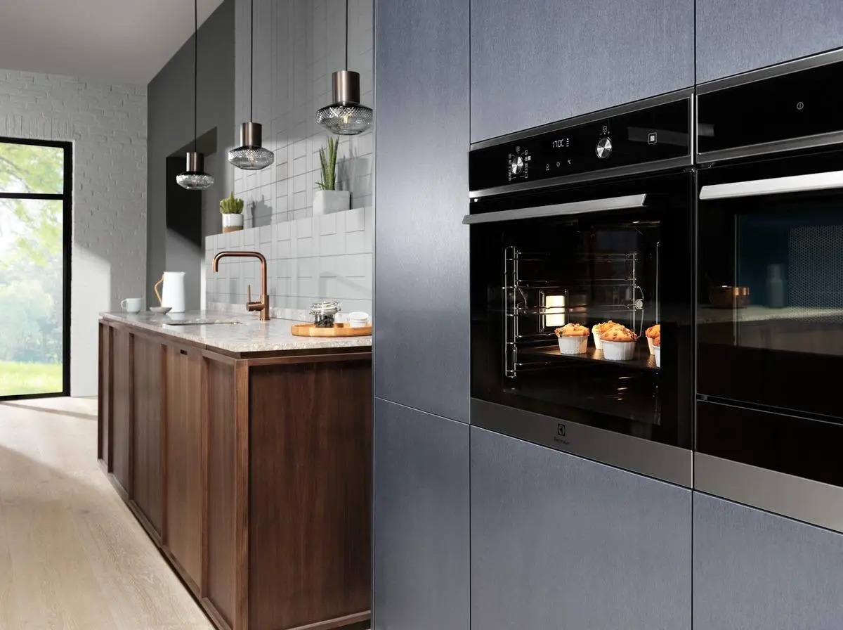 Dlaczego warto wybrać piekarnik parowy Electrolux?