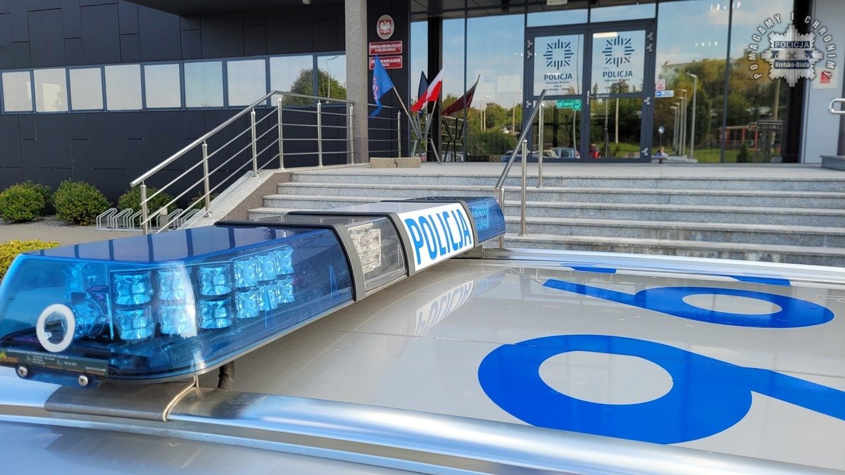 Bielscy policjanci uratowali kobietę chcącą popełnić samobójstwo