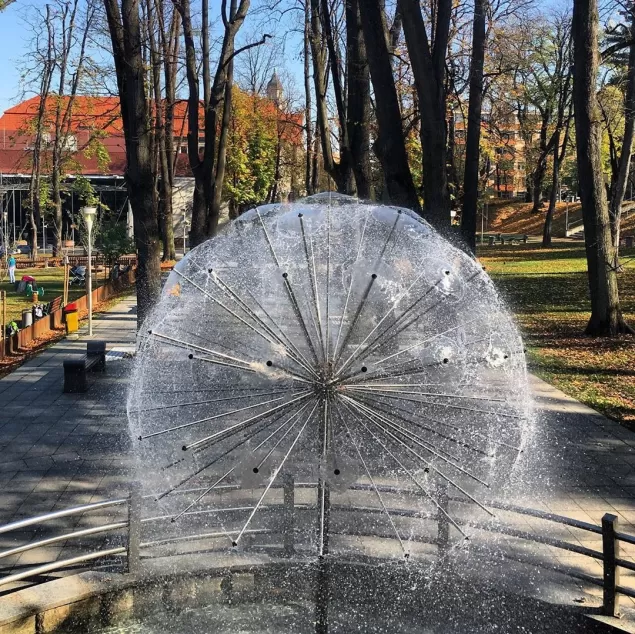 bielskobiała,bielsko,parksłowackiego,fontanna,ilovebb,fotodnia,instagram