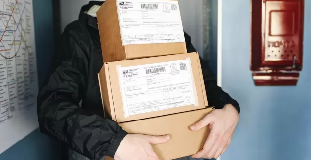 DPD - jak zamówić kuriera i śledzić paczkę?
