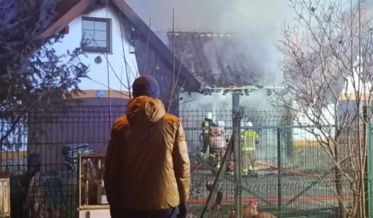 Pożar domu jednorodzinnego w Lipniku