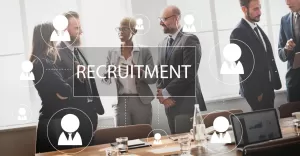 Czym jest headhunting?
