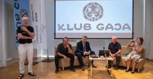 Od lewej: Jacek Bożek, Marek Piwowarski, Jarosław Klimaszewski, Zbigniew Wilczek i Agata Smalcerz