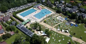 Rekordowe tłumy na bielskich basenach. Prawie 40 000 osób odwiedziło je w czerwcu