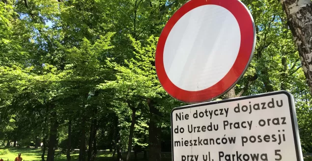 park włókniarzy, zakaz ruchu