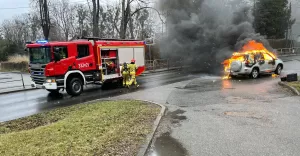 Pożar samochodu na ul. Jana III Sobieskiego - 7.02.2022