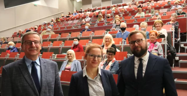 Uniwersytet Trzeciego Wieku przy ATH rozpoczął kolejny rok akademicki