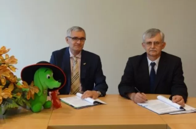 podpisanie umowy MZK