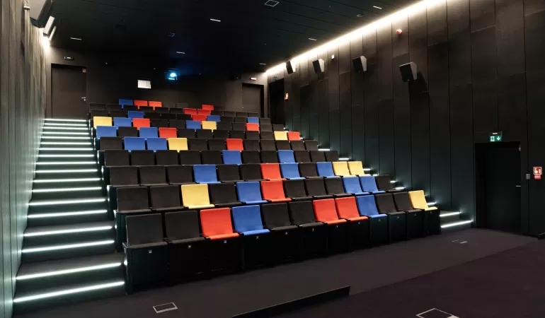OKO, Centrum Bajki, Reksio, Studio Filmów Rysunkowych