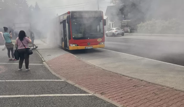 Pożar autobusu miejskiego na ul. Jana III Sobieskiego w Bielsku-Białej