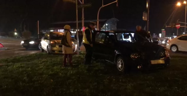 Kolizja na Rondzie Solidarności - 12.11.2019