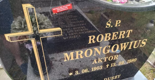 Grób Roberta Mrongowiusa