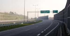 s69