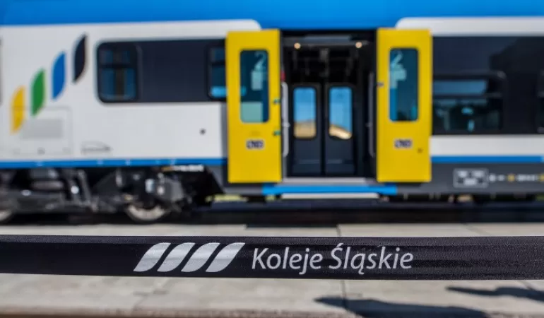 Dzień Bez Samochodu - w pociągach KŚ można otrzymać gadżety