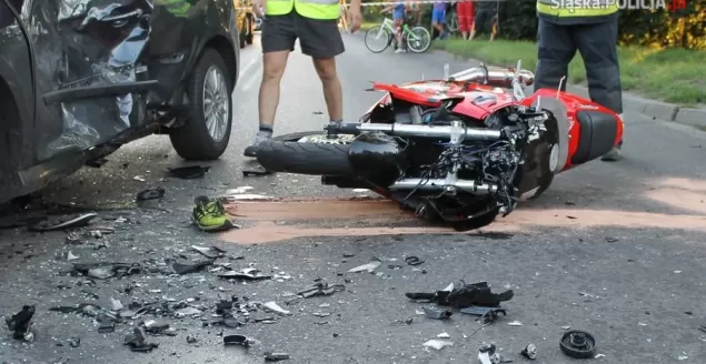 wypadek motocyklisty