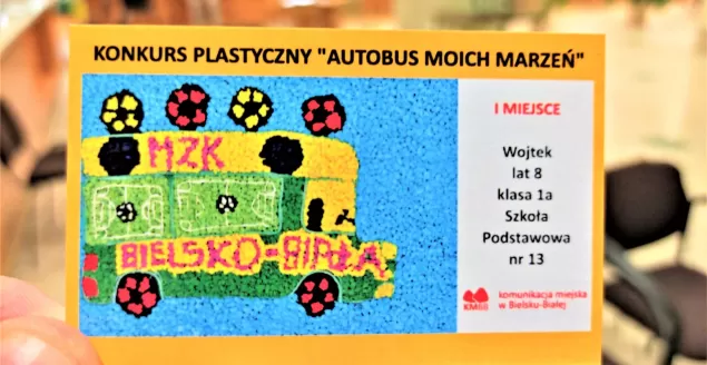 Nowe rewersy biletów okresowych. To projekty bielskich uczniów