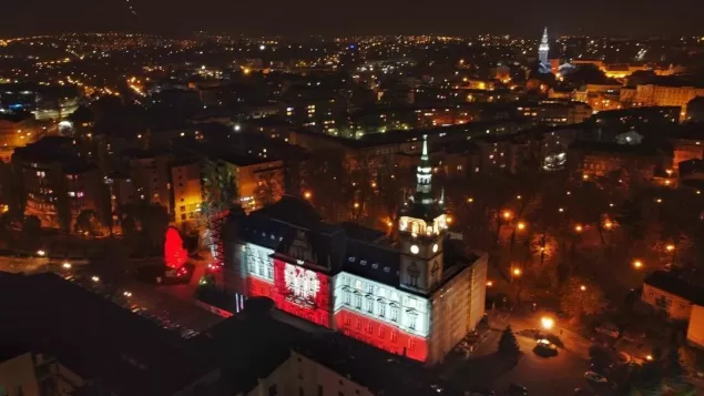 pocztówkazBielska,BielskoBiała,ŚwiętoNiepodległości,ratusz,11listopada,lovesilesia,terazwBiel