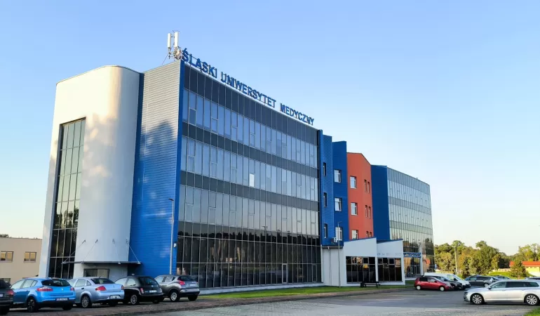 Budynek bielskiej filii Śląskiego Uniwersytetu Medycznego w Katowicach