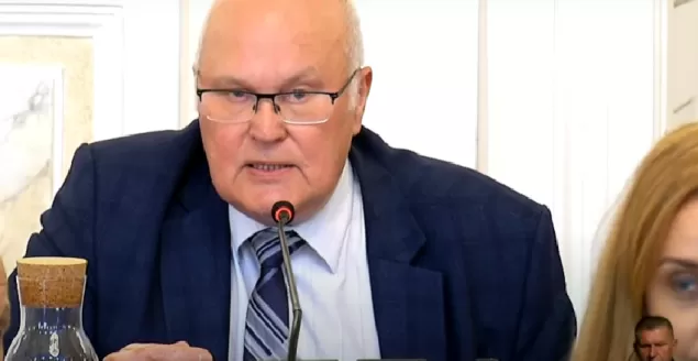 Andrzej Gacek