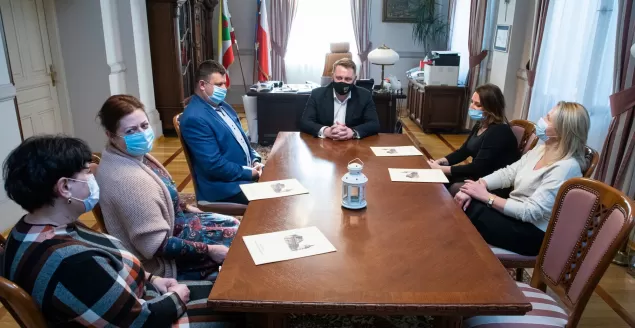 Szkoły otrzymały podziękowania za zorganizowanie zajęć podczas ferii