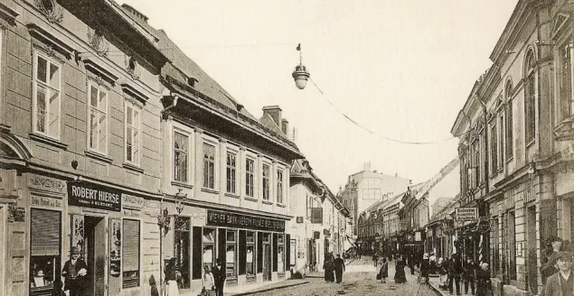 Archiwalne zdjęcie Białej