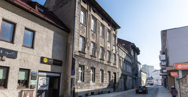 Kamienica przy ul. Komorowickiej 10