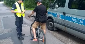 Ciężarówka nie ustąpiła rowerzyście. Było groźnie, policja, rower