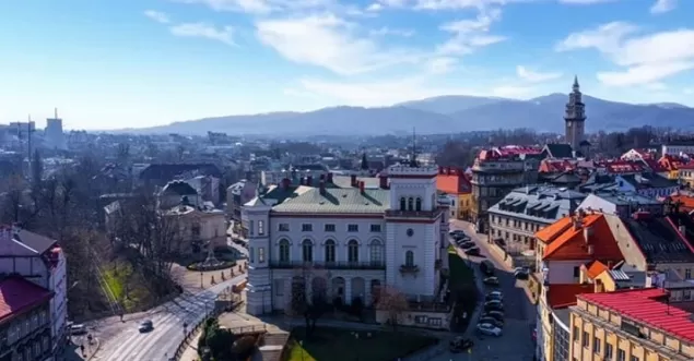 PocztowkazBielska,Bielsko,BielskoBiała,PocztowkazBielska,Beskidy,ZamekSułkowskich,fotodnia,instag