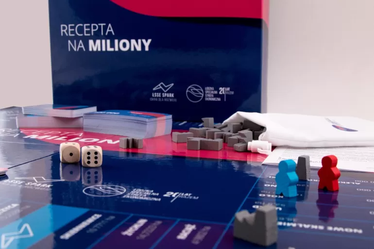Personalizowane puzzle, gry planszowe i karty na targi promocyjne