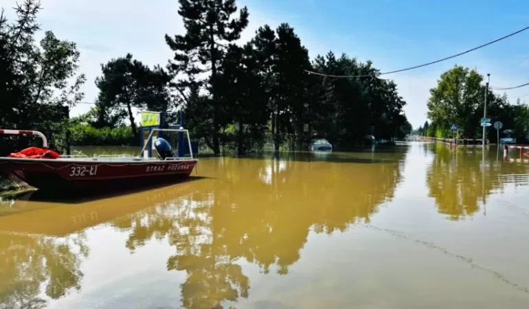 Niedziela dniem zbiórki dla powodzian w parafiach diecezji bielsko-żywieckiej