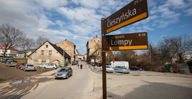 Skrzyżowanie ulic Lompy i Cieszyńskiej w Bielsku-Białej