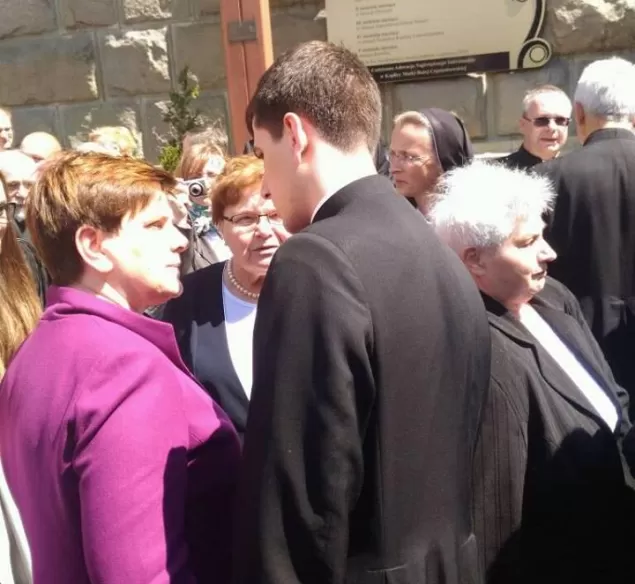 Beata Szydło na święceniach