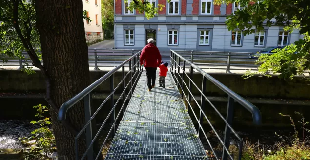 Jedna z kładek nad Niwką doczekała się remontu