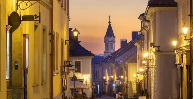 PocztowkazBielska,Bielsko,BielskoBiała,Rynek,Świt,LiveBB,fotodnia,instagram