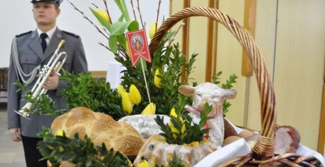 policja święta wielkanocne