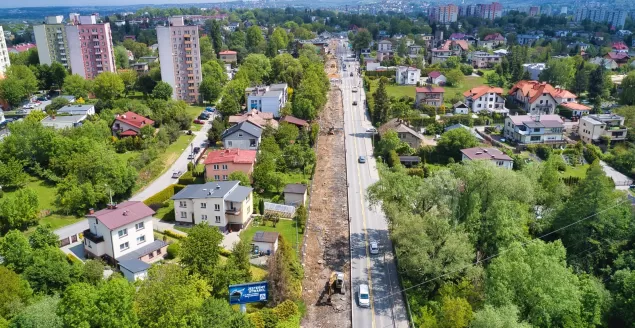 Praca wre na Cieszyńskiej. Droga nabiera kształtów - 01.05.2020