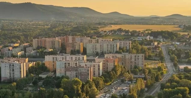 PocztowkazBielska,Bielsko,BielskoBiała,OsiedleBeskidzkie,Bloki,Góry,Beskidy,LoveBB,fotodnia,insta