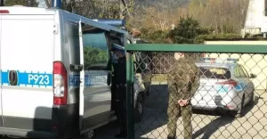 pijany mężczyzna, zatrzymanie, policja, wot