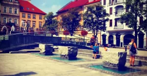 bielskobiala,rynek,starówka,dzieci,mostek,fontanna,wakacje,lato,ciepło,fotodnia,instagram