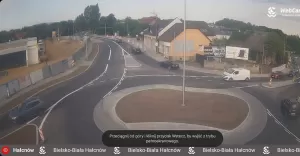 Nowe rondo w Hałcnowie to istna pułapka komunikacyjna