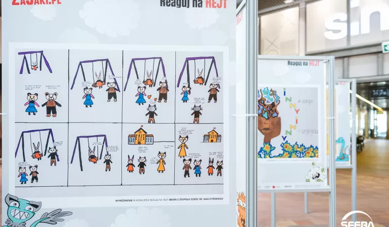 Prace wyróżnione w konkursie "Reaguj na hejt" można oglądać w Galerii Sfera