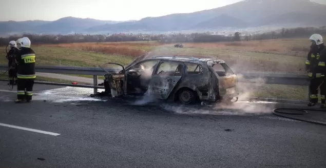 Renault Megane spłonęło doszczętnie - 9.04.2018