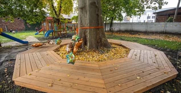Dzieci z Przedszkola nr 27 mają nowy plac zabaw
