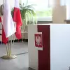 Zgon w lokalu nr 44 oraz agresywne zachowania względem komisji w lokalu nr 65
