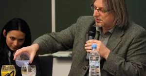 janusz okrzesik