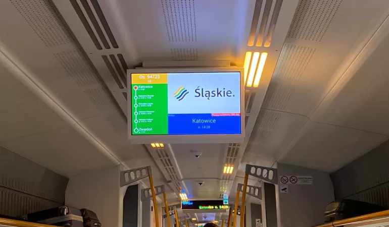 Pociąg Kolei Śląskich opóźniony o 104 minuty