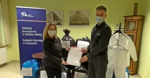 Osadzeni z bielskiego aresztu uszyli odzież dla Szpitala Wojewódzkiego