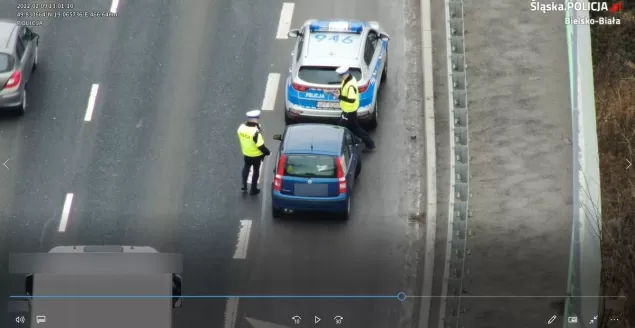Kontrolowali przejścia za pomocą drona. Zanotowali 70 wykroczeń