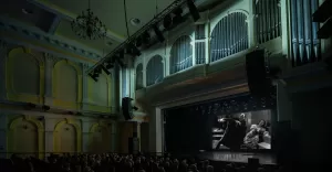Tajemniczy dźwięk mroku. "Upiór w operze" z muzyką na żywo w BCK