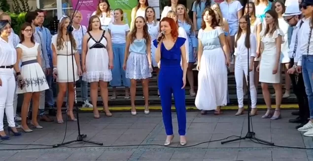 Występ artystów z bielskiej Mikry